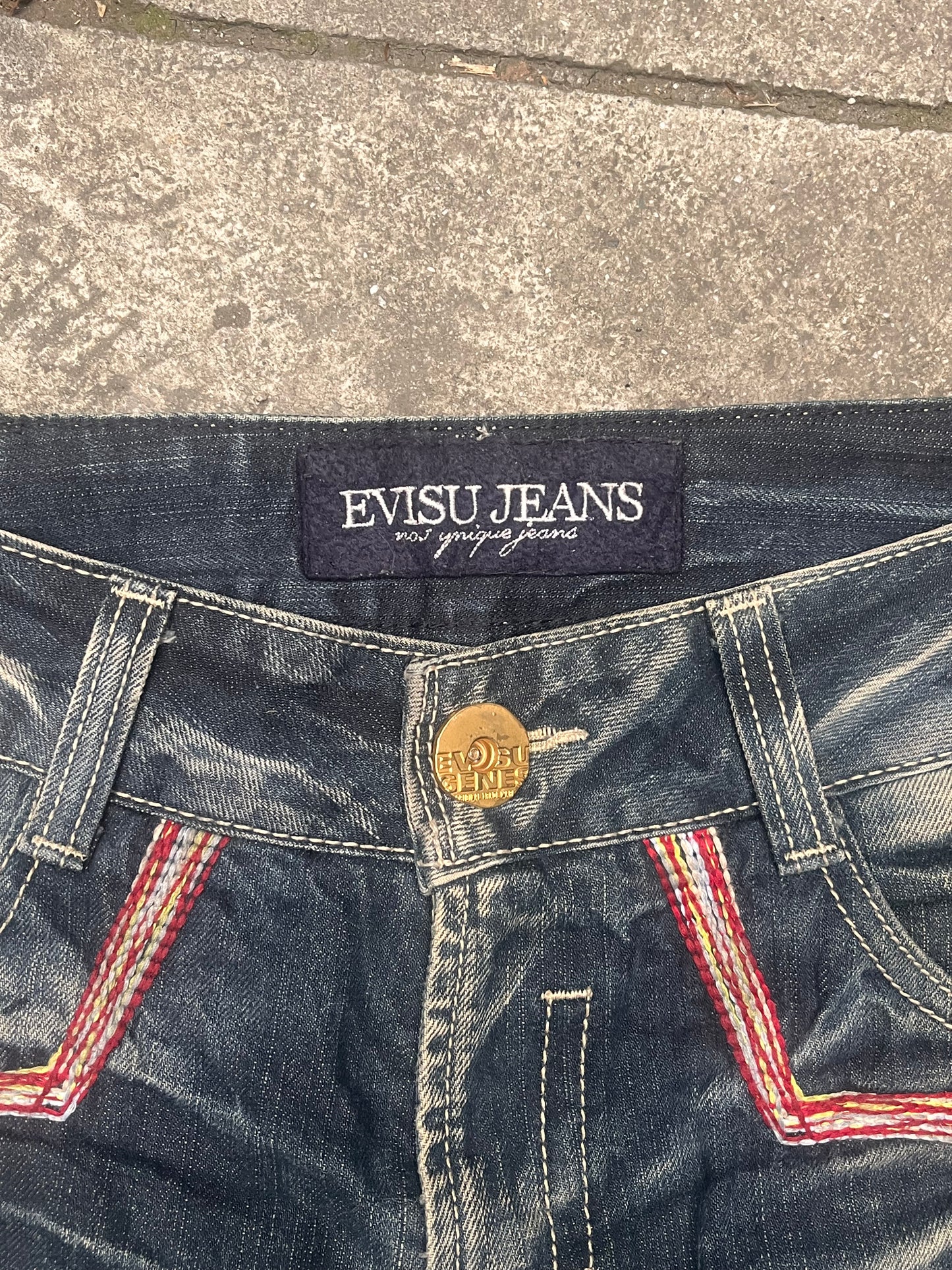 Evisu flared Red logo