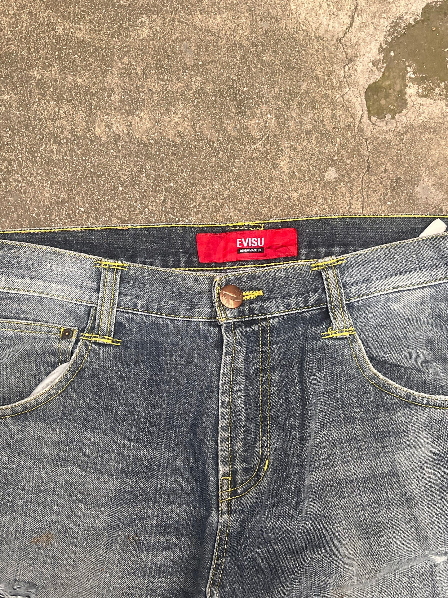 Evisu Gray wash yellow logo baggy jeans