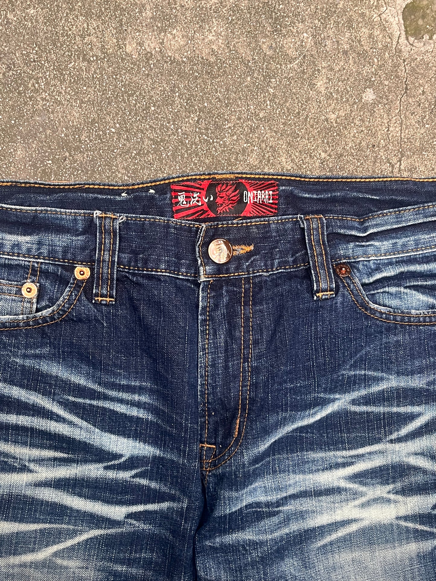 Oniarai Baggy demon embroidery jeans