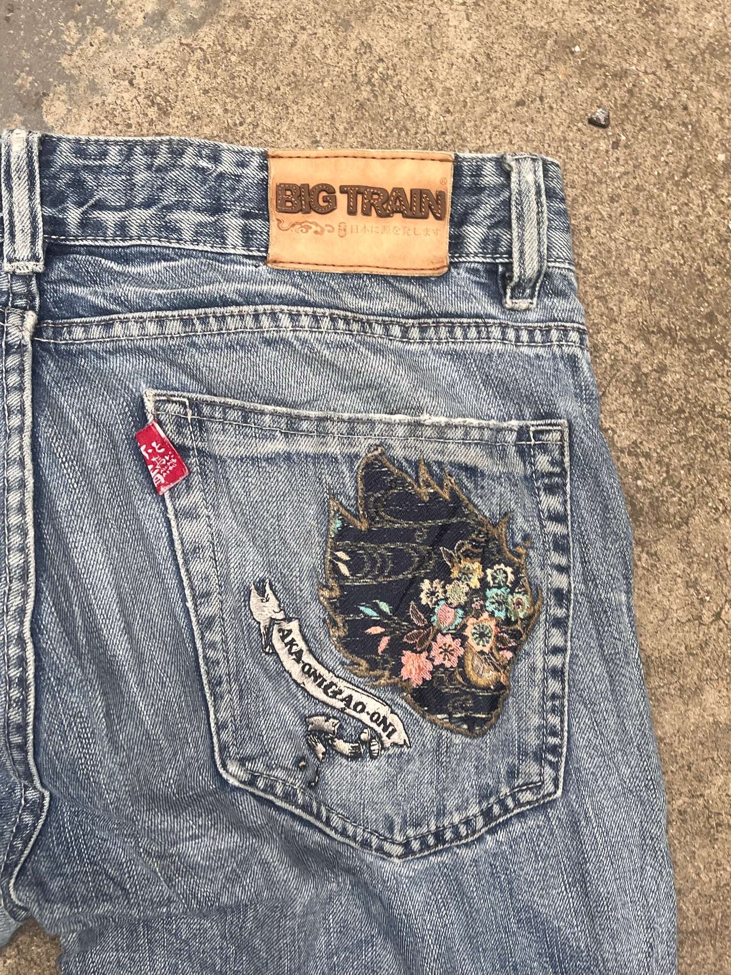 Big Train floral embroidery baggy jeans