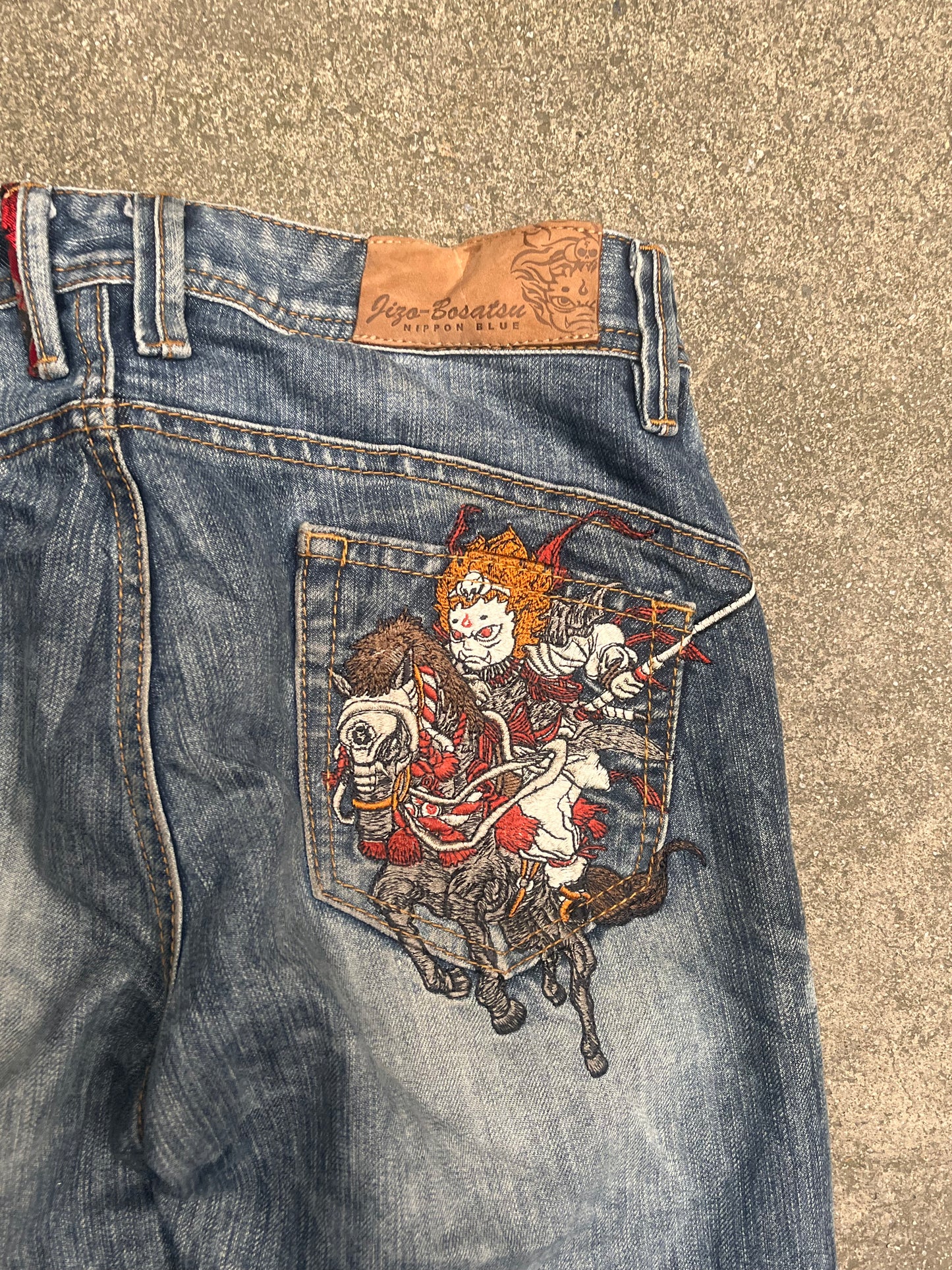 Baggy Jizo embroidered denim