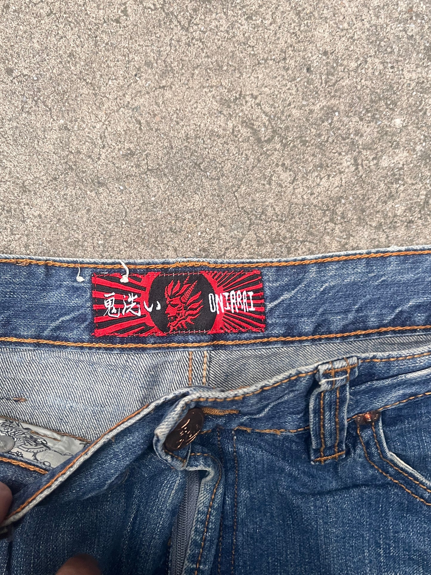 Super Wide and baggy oniarai demon jeans