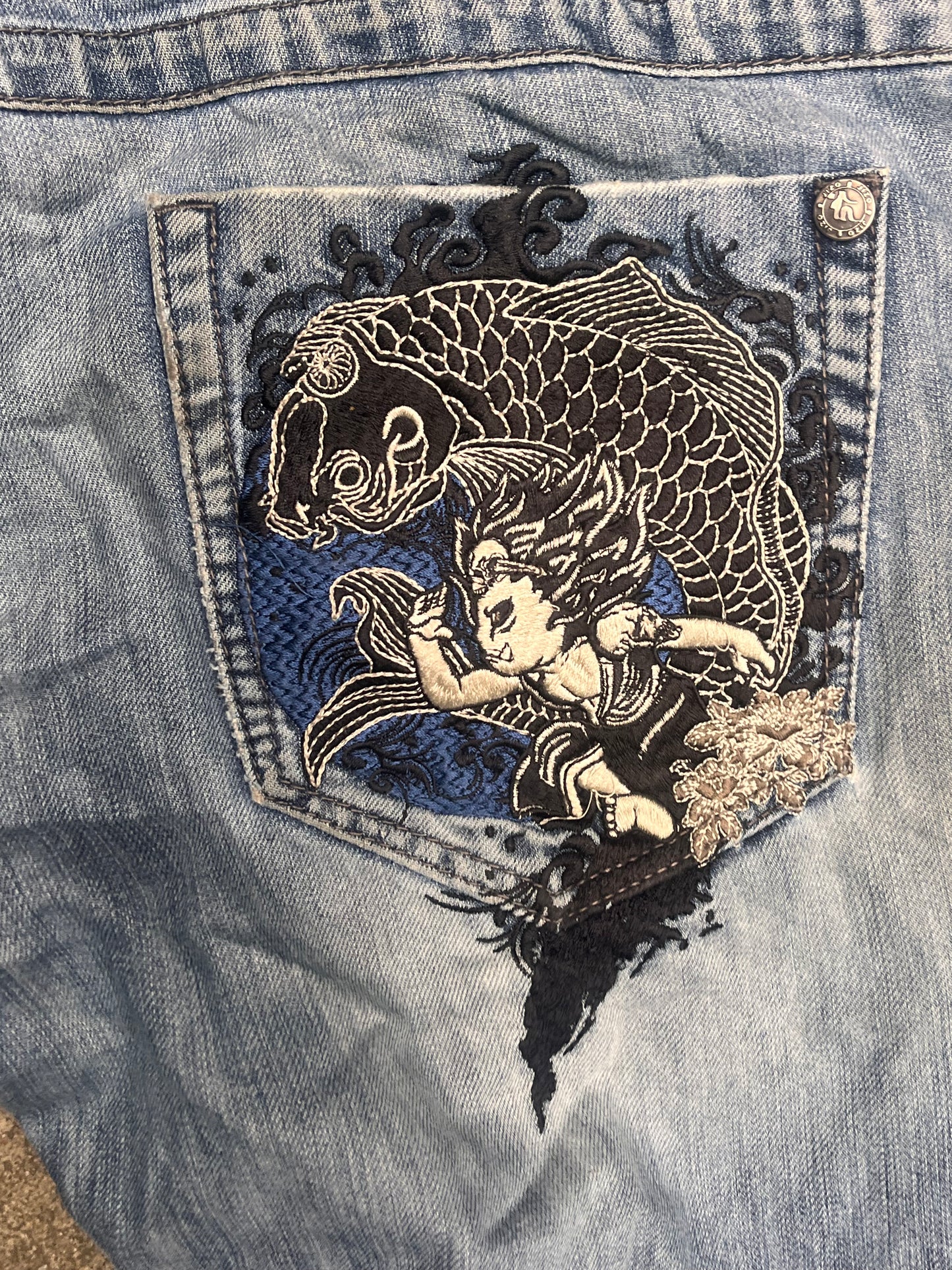 Jizo Bosatsu baggy embroidered denim